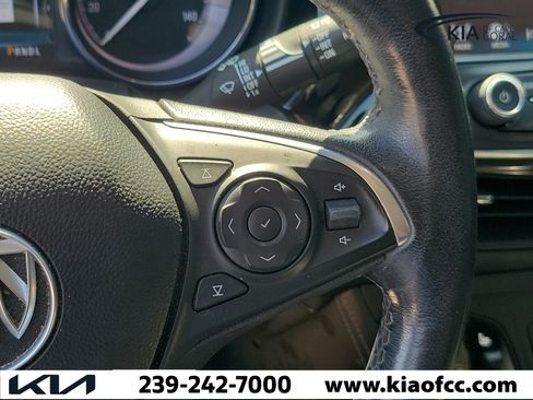 Used 2020 Buick Envision Essence FWD image 26