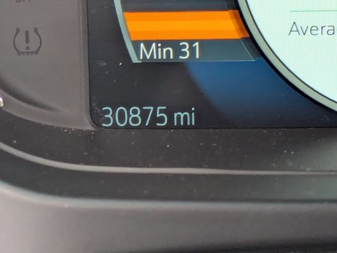 Used 2021 Chevrolet Bolt LT image 28