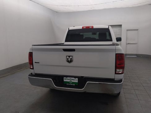 Used 2022 RAM 1500 Classic SLT RWD image 6