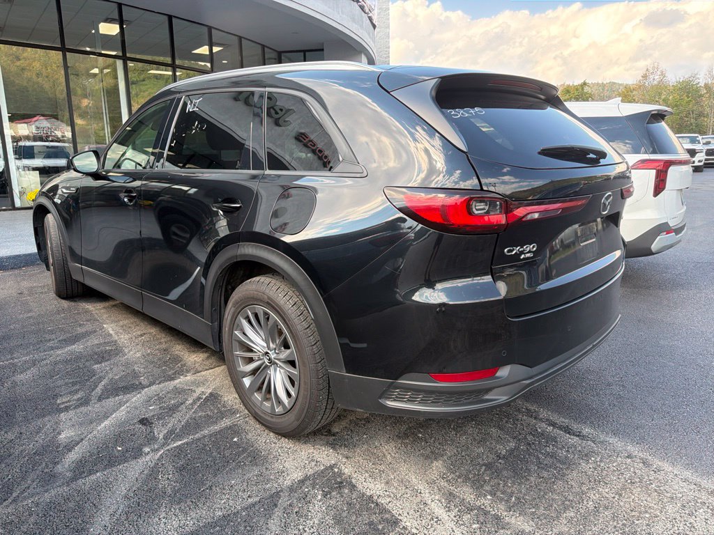 Used 2025 MAZDA CX-90 3.3 Turbo w/ Preferred Package AWD/4WD image 2