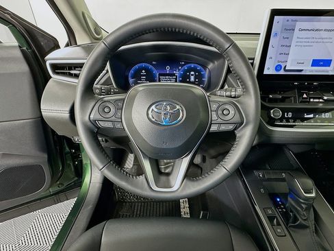 Certified 2026 Toyota Corolla Cross XLE w/ Convenience Package image 11