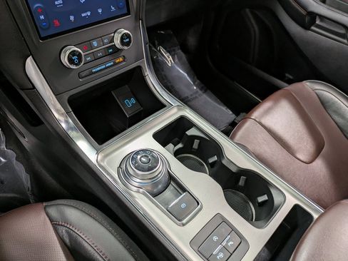 Used 2022 Ford Edge Titanium w/ Equipment Group 301A image 14