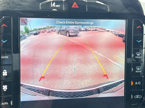Used 2025 RAM 1500 Big Horn AWD/4WD image 19