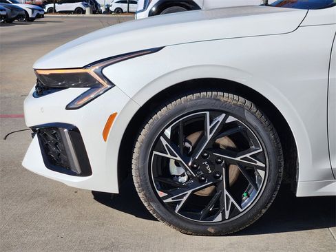 New 2026 Kia K5 GT-Line image 5