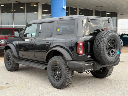 New 2026 Ford Bronco Outer Banks image 3