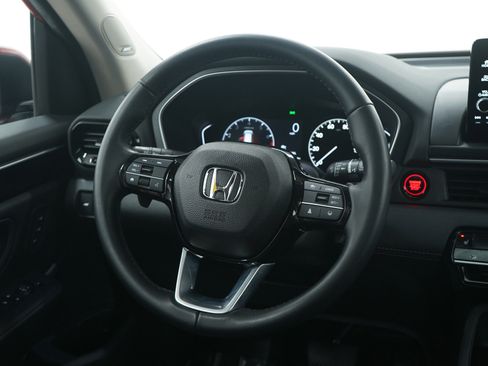 Used 2024 Honda Pilot Touring image 19