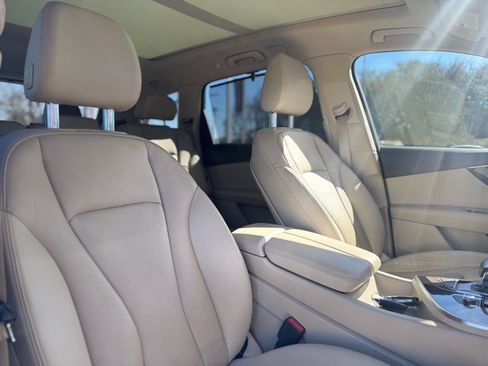 Used 2018 Audi Q7 3.0T Prestige w/ Prestige Package image 52