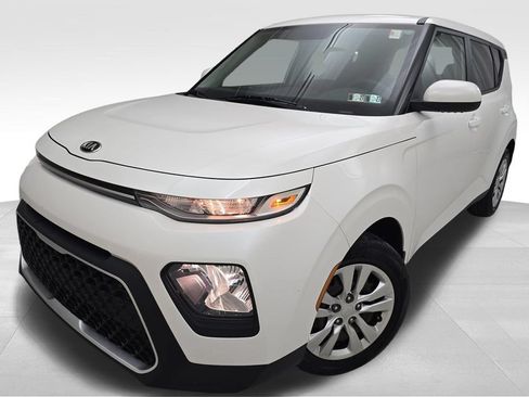 Used 2020 Kia Soul LX FWD image 1