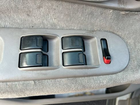Used 2002 Honda Odyssey EX image 13