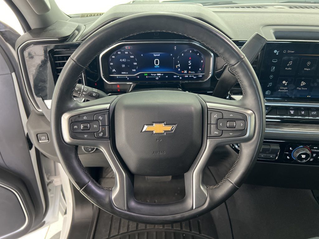 Used 2024 Chevrolet Silverado 2500 LTZ AWD/4WD image 11