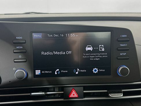 New 2026 Hyundai Elantra SE image 14