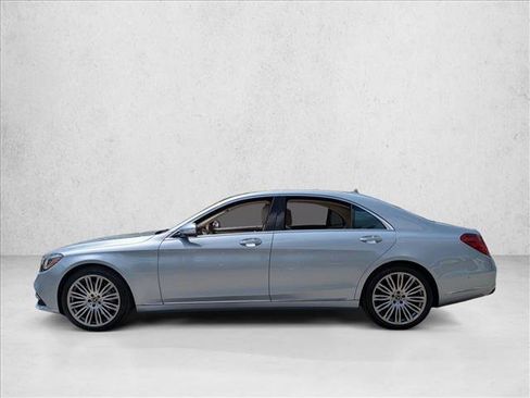 Used 2018 Mercedes-Benz S 560 Sedan image 9