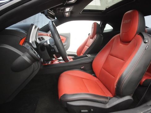 Used 2011 Chevrolet Camaro SS w/ RS Package image 17