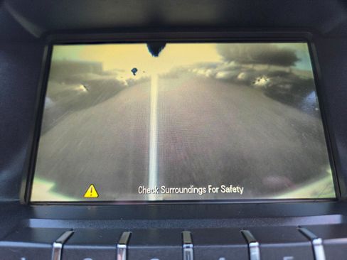 Used 2012 GMC Terrain SLE FWD image 17