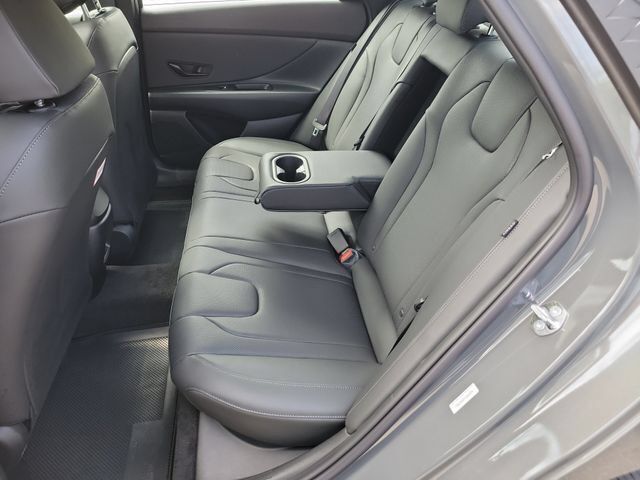 New 2026 Hyundai Elantra SEL Sport FWD image 27