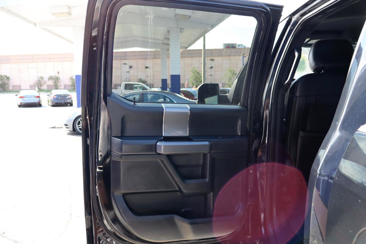 Used 2017 Ford F150 XLT w/ Equipment Group 302A Luxury AWD/4WD image 23