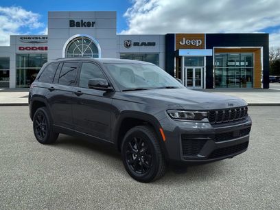New 2026 Jeep Grand Cherokee Altitude