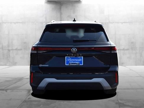 New 2026 Volkswagen Tiguan S FWD image 6