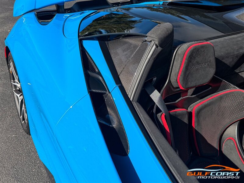 Used 2022 McLaren 765LT RWD image 70