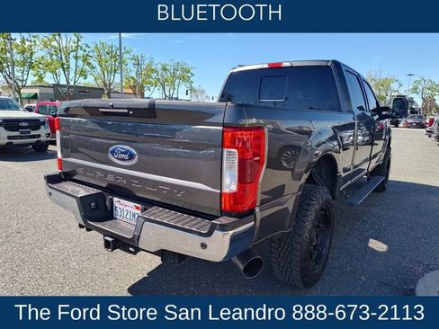 Used 2018 Ford F250 Lariat w/ Lariat Ultimate Package image 8