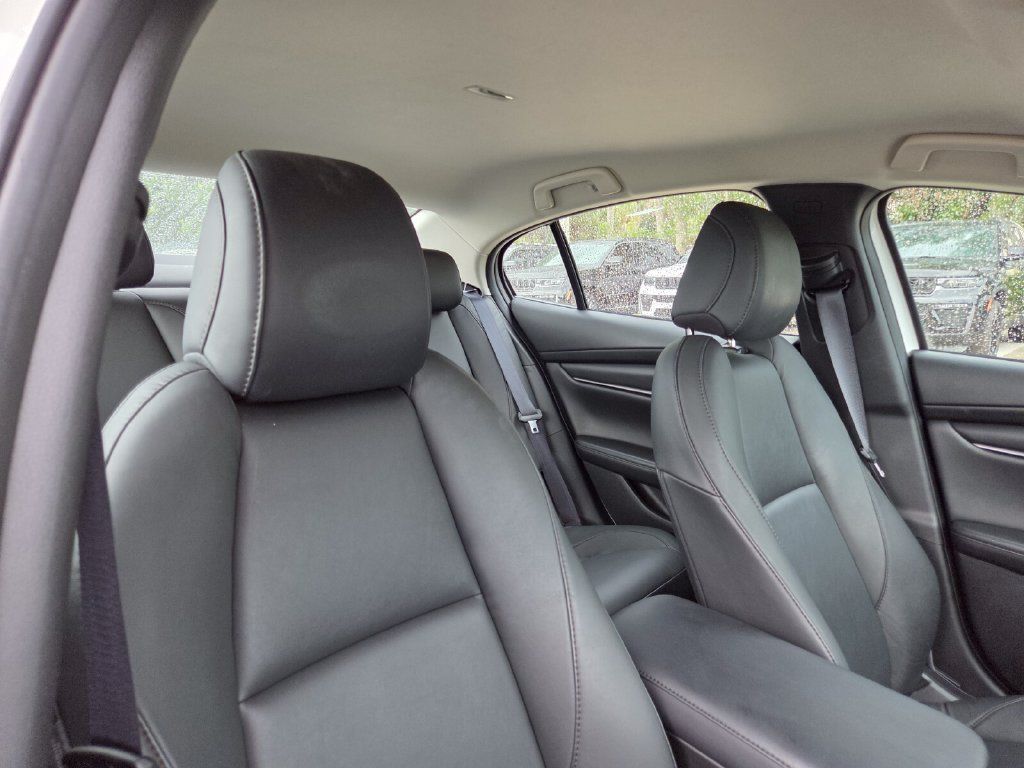 Used 2023 MAZDA MAZDA3 s FWD image 16