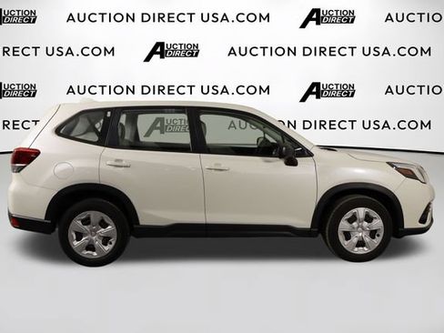 Used 2023 Subaru Forester Premium AWD/4WD image 36