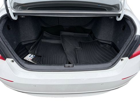 Used 2020 Honda Accord Touring image 17