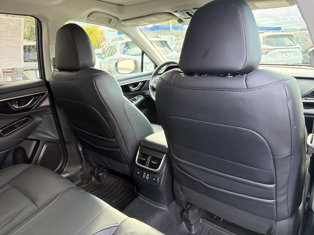 Certified 2024 Subaru Outback Limited AWD/4WD image 38