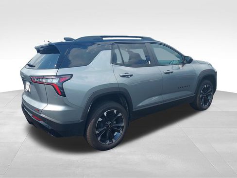 New 2027 Chevrolet Equinox RS w/ LPO, Floor Liner Package AWD/4WD image 5