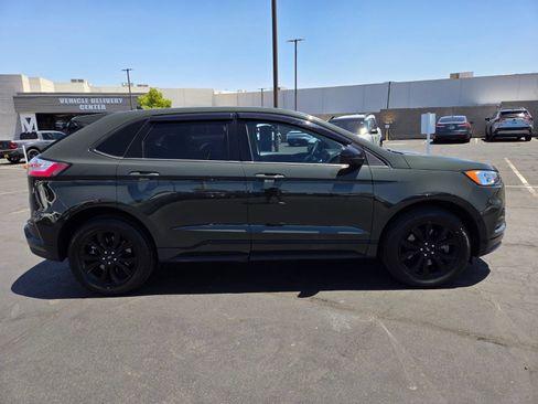 Certified 2024 Ford Edge SE w/ Black Appearance Package AWD/4WD image 7