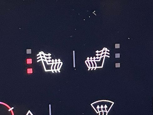 Used 2025 GMC Terrain Elevation image 27