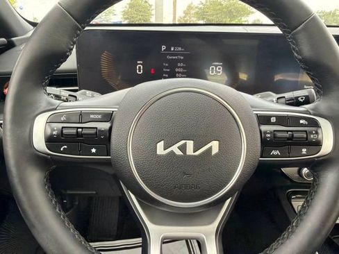 Used 2025 Kia K5 GT-Line w/ GT-Line Premium Package AWD/4WD image 39