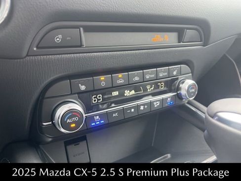 New 2025 MAZDA CX-5 AWD 2.5 S w/ Premium Plus Pkg image 19