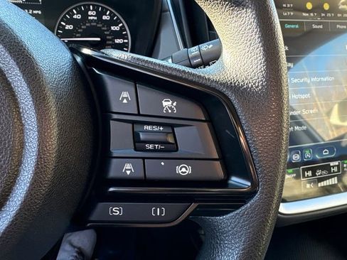 Certified 2024 Subaru Crosstrek 2.0i Premium image 28