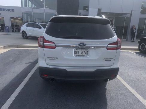 Used 2019 Subaru Ascent Touring w/ Popular Package #2A image 3