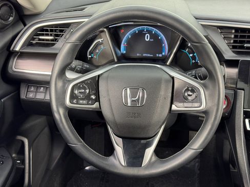 Used 2020 Honda Civic EX image 19
