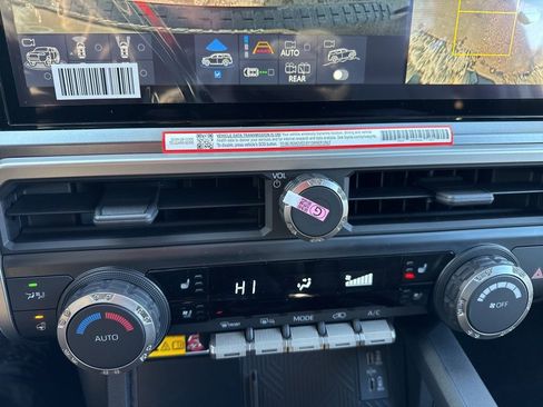 New 2025 Toyota 4Runner TRD Off-Road Premium image 33