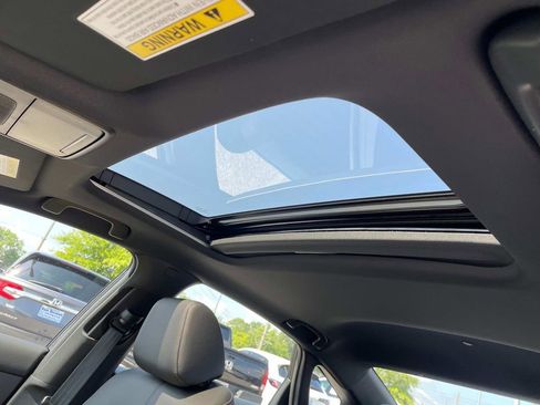 Used 2025 Honda Civic Sport image 12