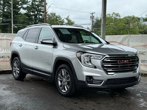 Used 2022 GMC Terrain SLT image 6