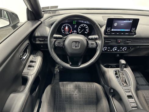 Certified 2023 Honda HR-V Sport image 16