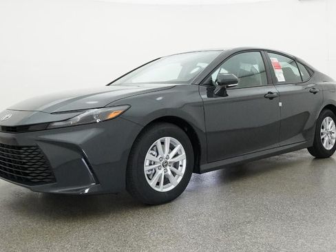 New 2026 Toyota Camry LE FWD image 17