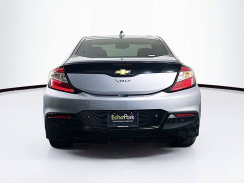 Used 2018 Chevrolet Volt Premier w/ Driver Confidence Package FWD image 7