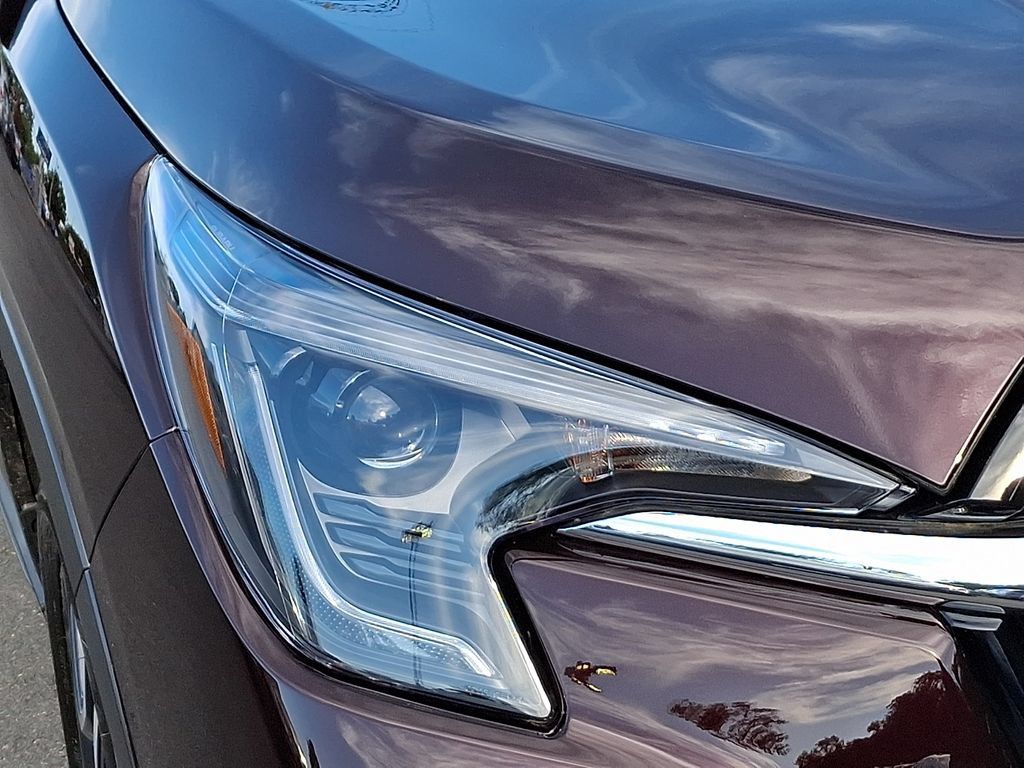 Certified 2026 Subaru Ascent Touring AWD/4WD image 9