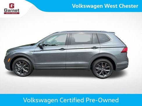 Certified 2023 Volkswagen Tiguan SE FWD image 2