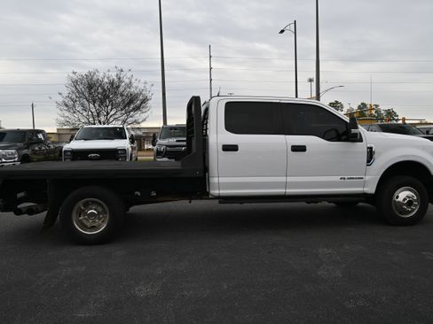 Used 2019 Ford F350 XL w/ Power Equipment Group image 11