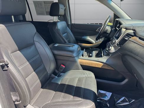 Used 2019 GMC Yukon XL Denali AWD/4WD image 17