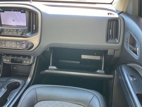 Used 2017 Chevrolet Colorado Z71 image 16