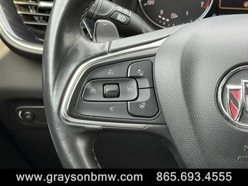 Used 2023 Buick Envision Essence image 16