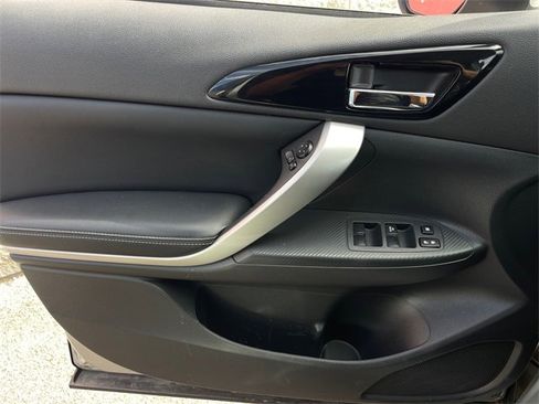 Used 2024 Mitsubishi Eclipse Cross SE image 19