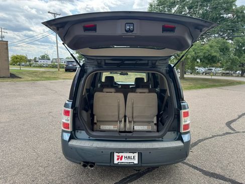 Used 2010 Ford Flex SE FWD image 39